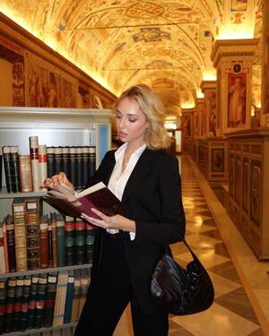 Princess Maria Chiara nude 5