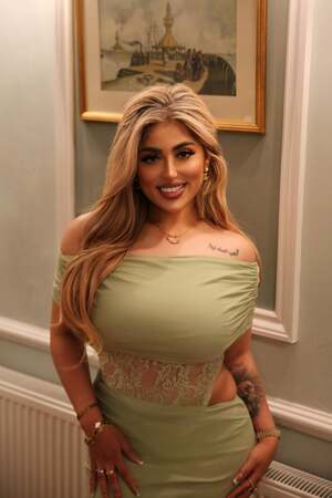 Priya Yasmin nude 9