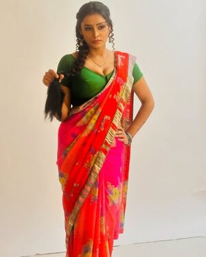Priyanka Chaurasia nude 2