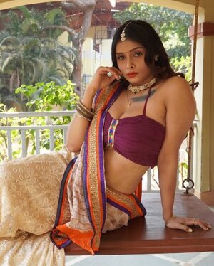 Priyanka Chaurasia nude 3