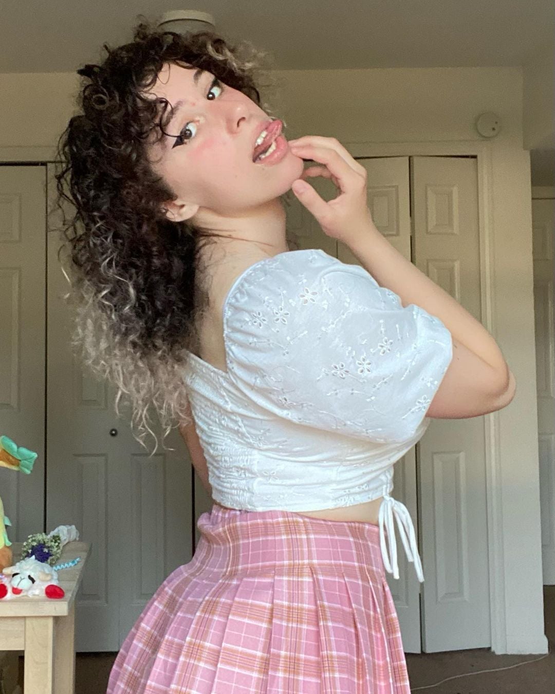 Psycheswings nude 4