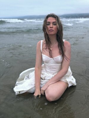 QTCinderella nude 11