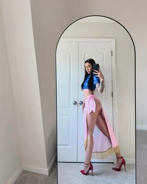 Queen Kalin nude 6