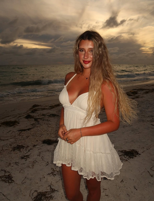 Queen Sarah nude 12