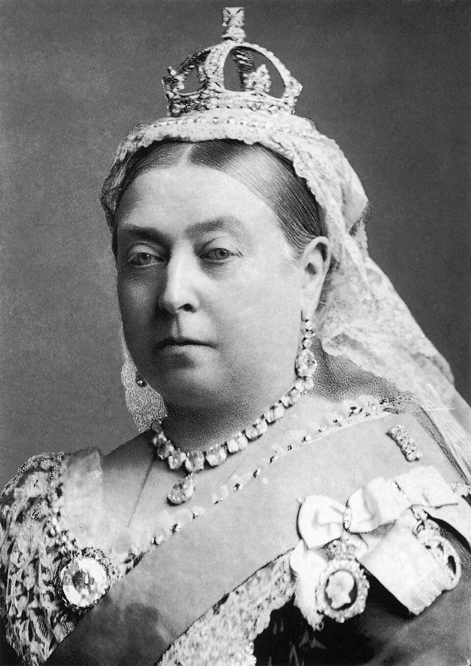 Queen Victoria nude 3