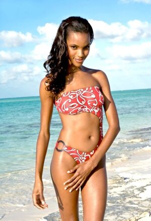 Quiana Grant nude 11