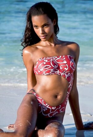 Quiana Grant nude 9