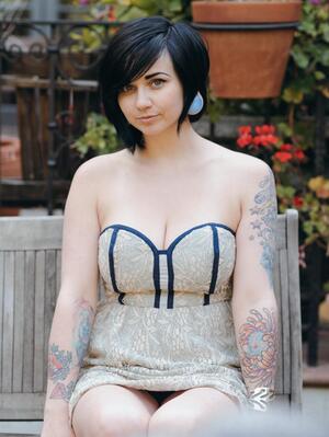 Quinne Suicide nude 4