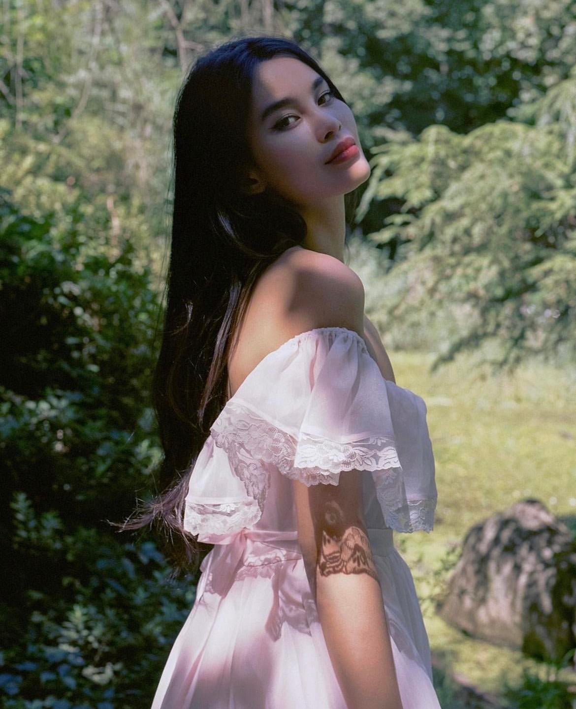 Quynh Chi Nguyen nude 9