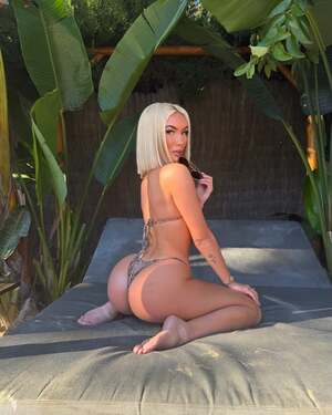 Rachel Mary nude 8