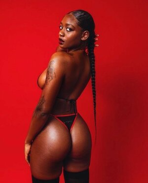 Raja Syn nude 2