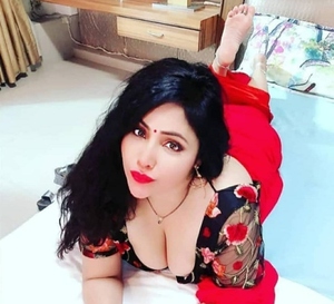 Rajsi Verma nude 4