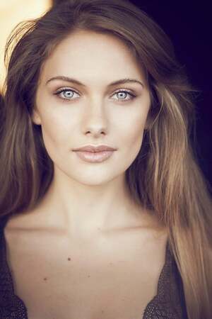 Raluca Mos nude 5