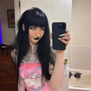 Raven Alternative nude 10