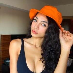 Raven Lyn Corneil nude 8