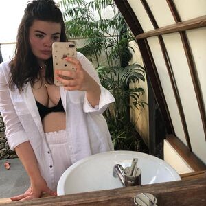 Rebecca Jones nude 7