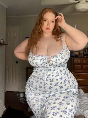 RedheadedHoneyDoll nude 1