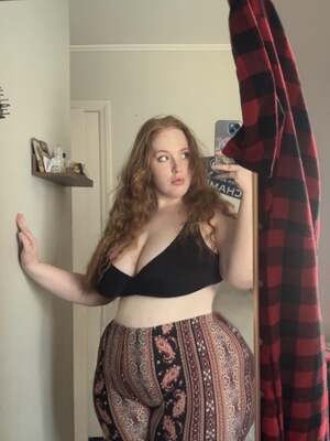 RedheadedHoneyDoll nude 7