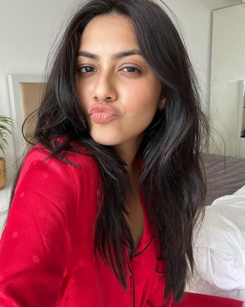 Reem Shaikh nude 11