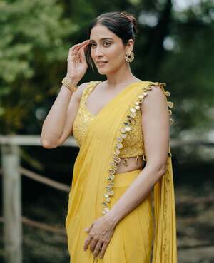 Regina Cassandra nude 3