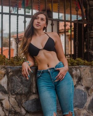 Regina Tarin nude 3