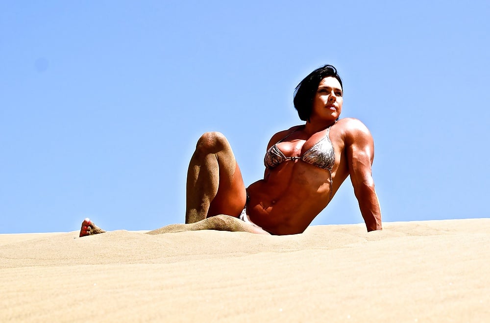 Rene Campbell nude 11