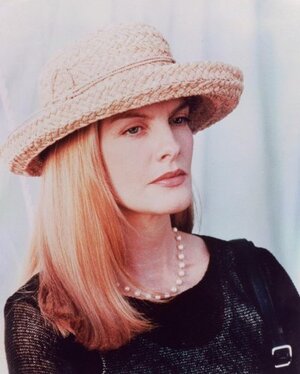 Rene Russo nude 9