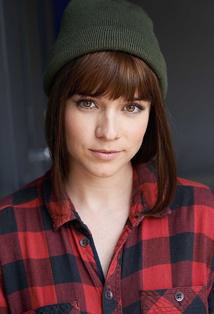 Renee Felice Smith nude 6