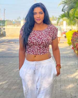 Reshma Pasupuleti nude 11