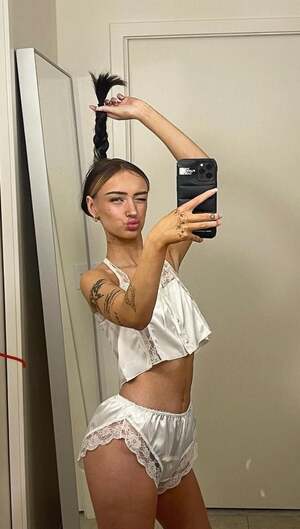 Rhegan Coursey nude 6
