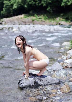 Riho Yoshioka nude 5
