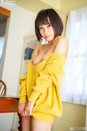 Rika Omi nude 12