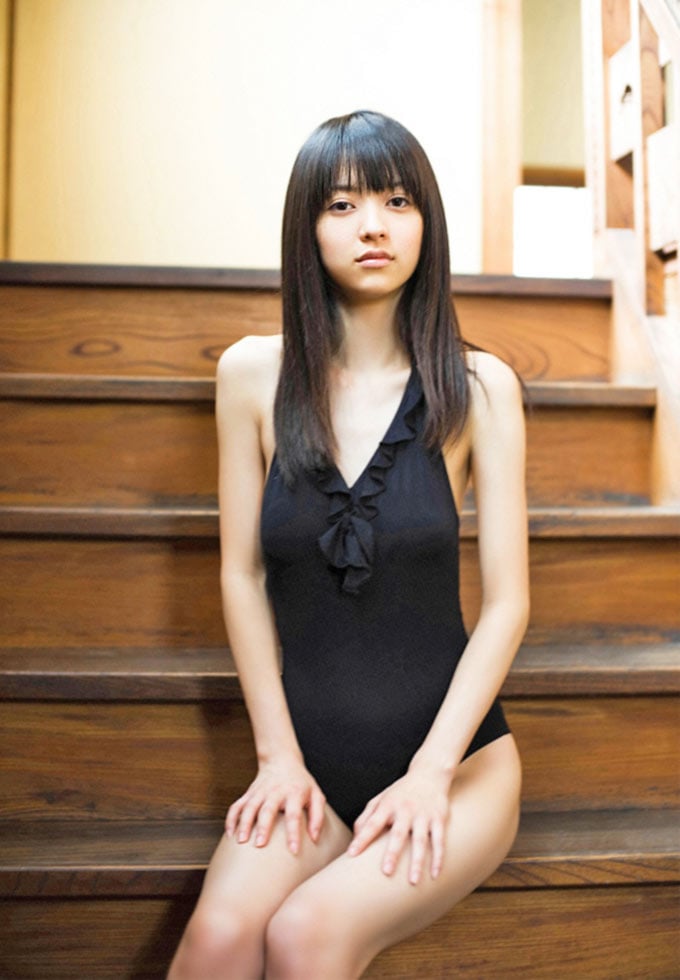 Rina Aizawa nude 3