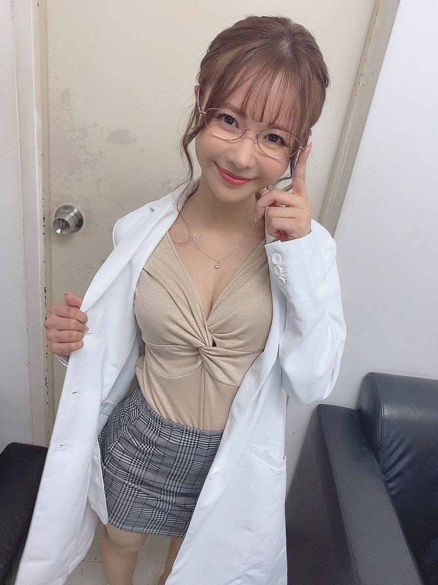 Rio Kuriyama nude 5