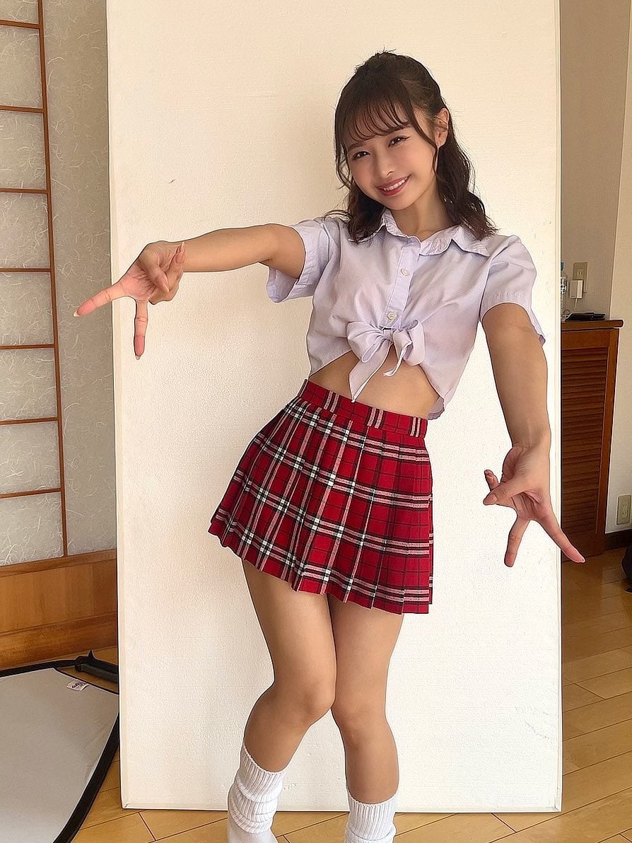Rio Kuriyama nude 8