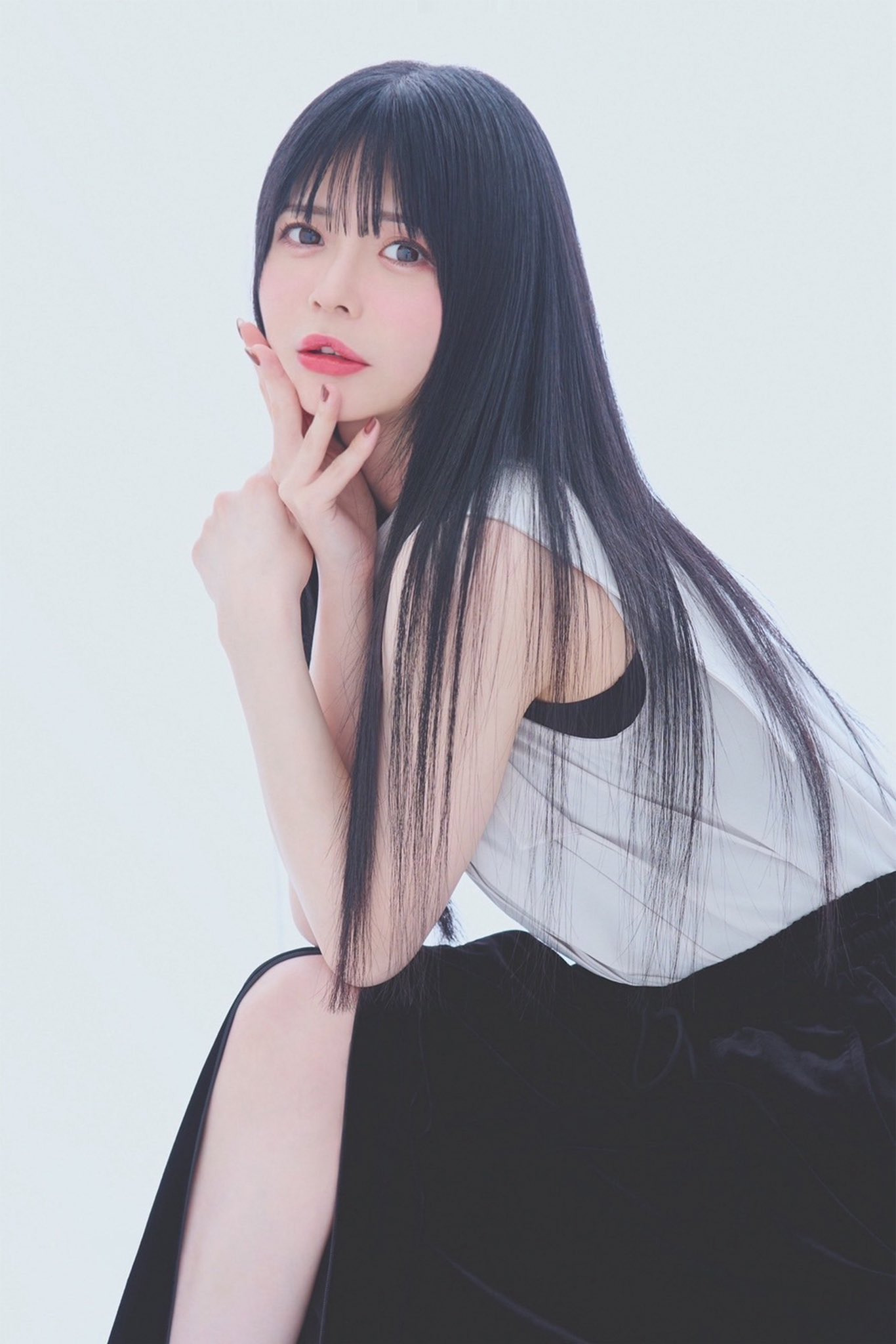 Risa Tsumugi nude 6
