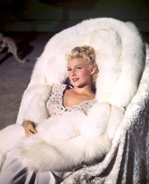 Rita Hayworth nude 5