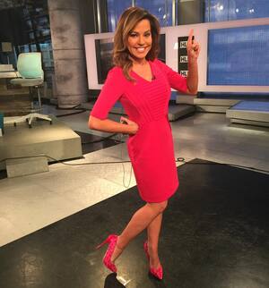 Robin Meade nude 4