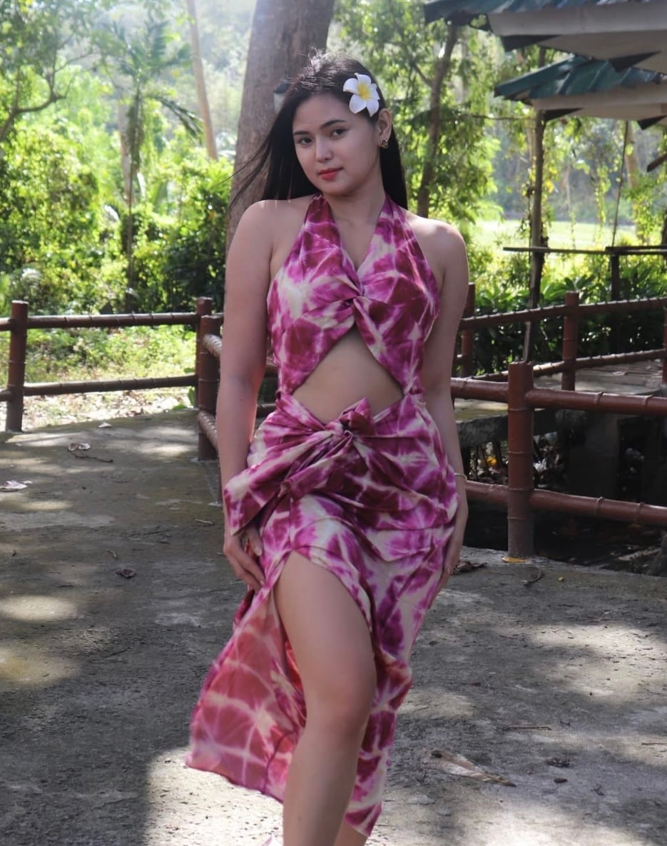 Rodriguez Xiao Yam nude 1