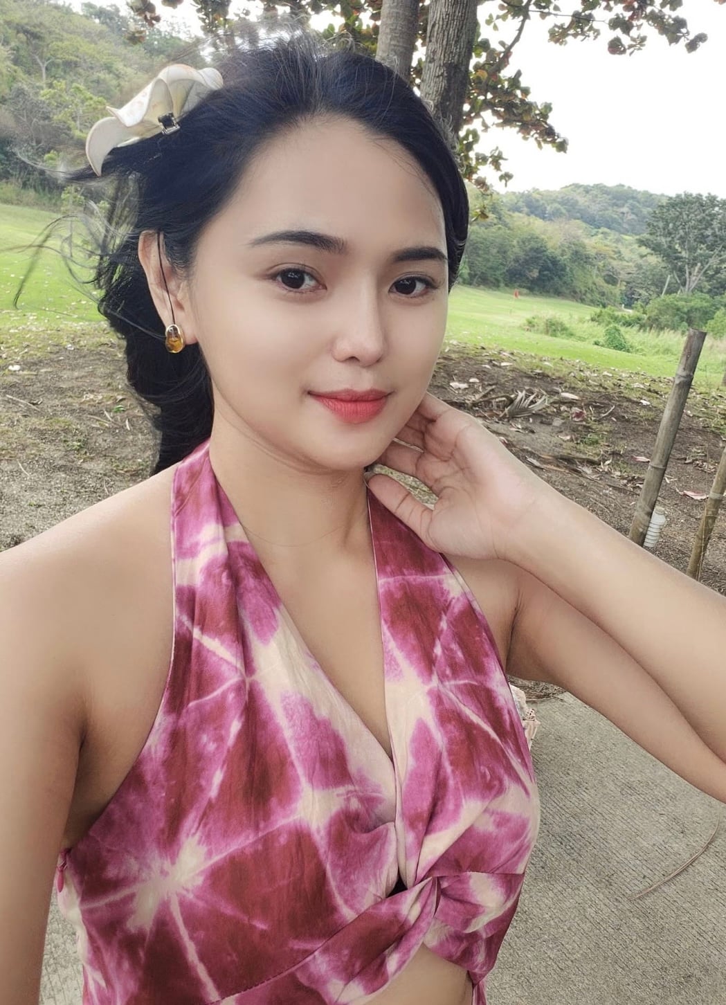 Rodriguez Xiao Yam nude 6