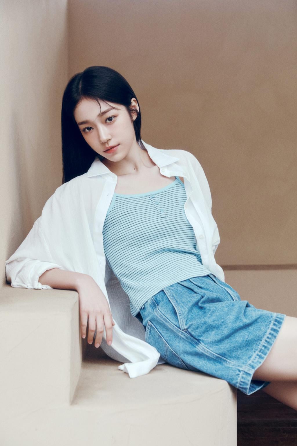 Roh Yoon-seo nude 5