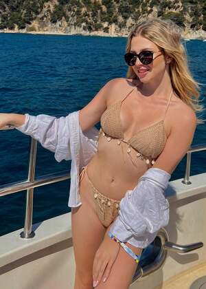 Roksana Szajkowska nude 9