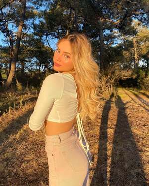 Romane Bertrand nude 11