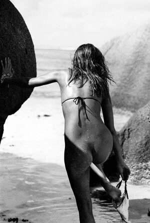 Roosmarijn De Kok nude 12
