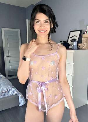 Rorrie Gomez nude 7