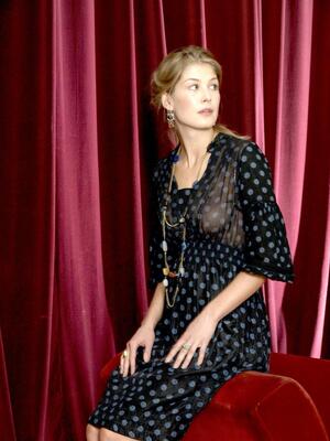 Rosamund Pike