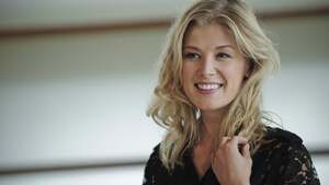 Rosamund Pike nude 9