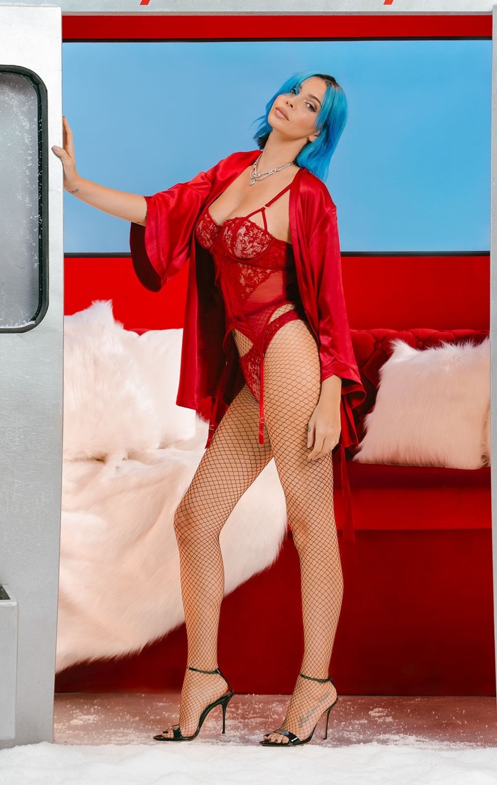 Rose Villain nude 2