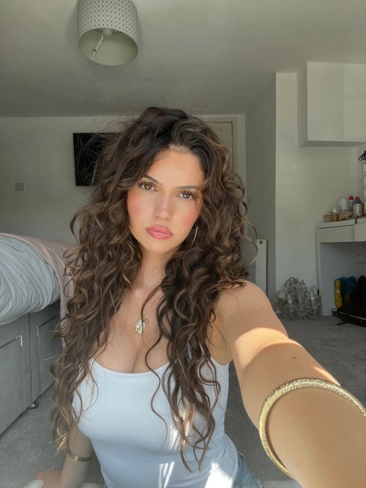 Rosie Isabel nude 5