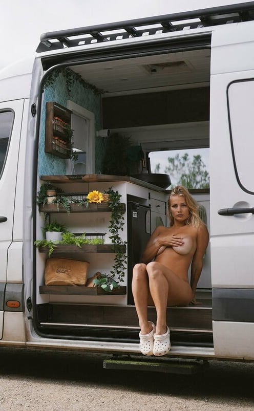 Rosie Van nude 8